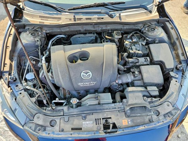 2016 MAZDA 3 SE