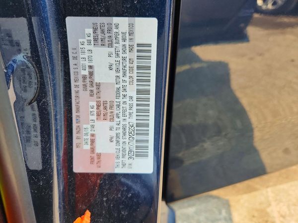 2016 MAZDA 3 SE