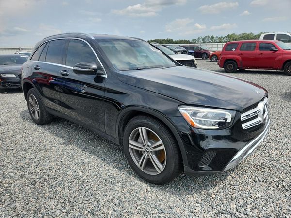 2022 MERCEDES-BENZ GLC