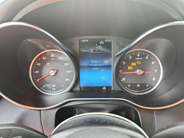 2022 MERCEDES-BENZ GLC