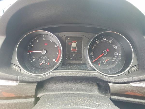 2017 VOLKSWAGEN PASSAT