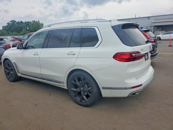 2022 BMW X7 xDrive40i