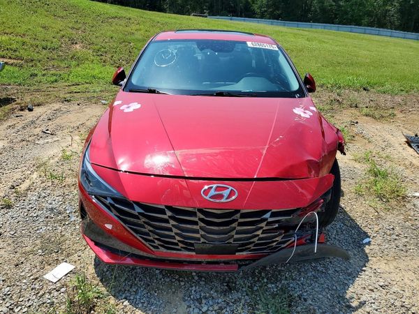 2021 HYUNDAI ELANTRA