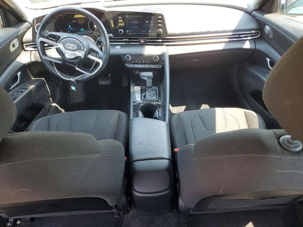 2021 HYUNDAI ELANTRA