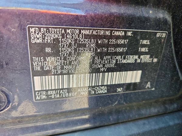 2020 TOYOTA RAV4 XLE
