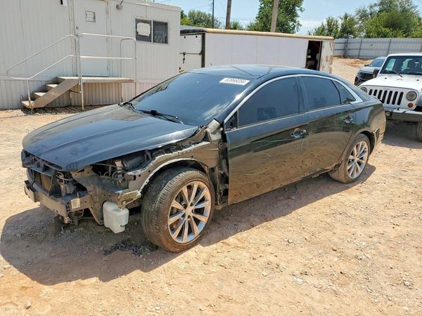 2018 CADILLAC XTS Livery