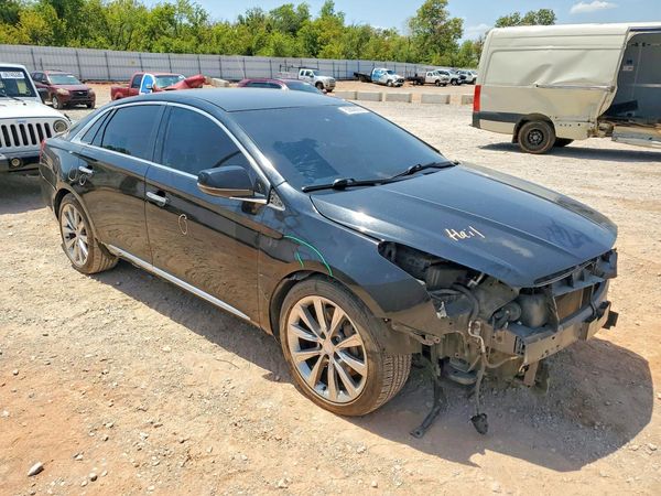 2018 CADILLAC XTS Livery