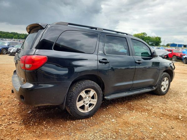 2016 TOYOTA SEQUOIA SR5 Grade