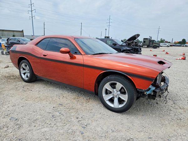 2021 DODGE CHALLENGER SXT