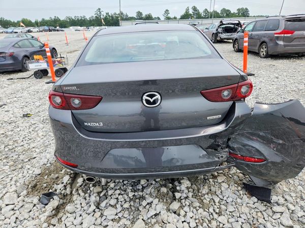 2023 MAZDA 3 Preferred Package
