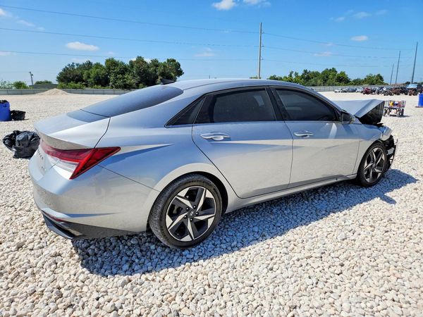 2021 HYUNDAI ELANTRA Limited