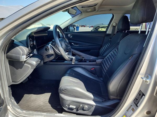 2021 HYUNDAI ELANTRA Limited