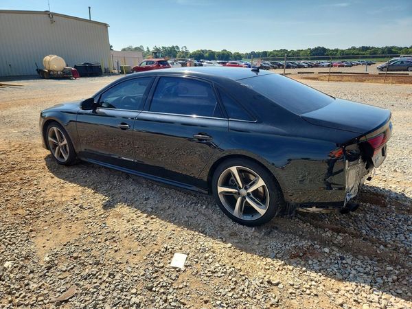 2018 AUDI A8