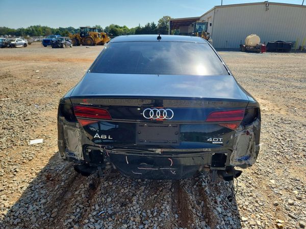 2018 AUDI A8
