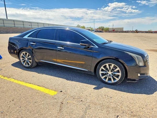 2014 CADILLAC XTS Standard