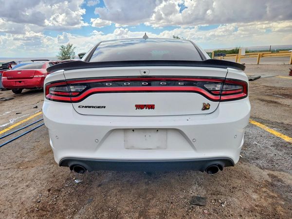 2022 DODGE CHARGER Scat Pack