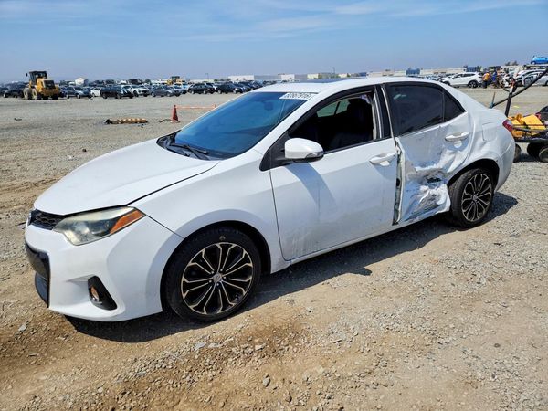 2015 TOYOTA COROLLA
