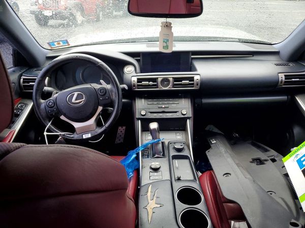 2016 LEXUS IS 300