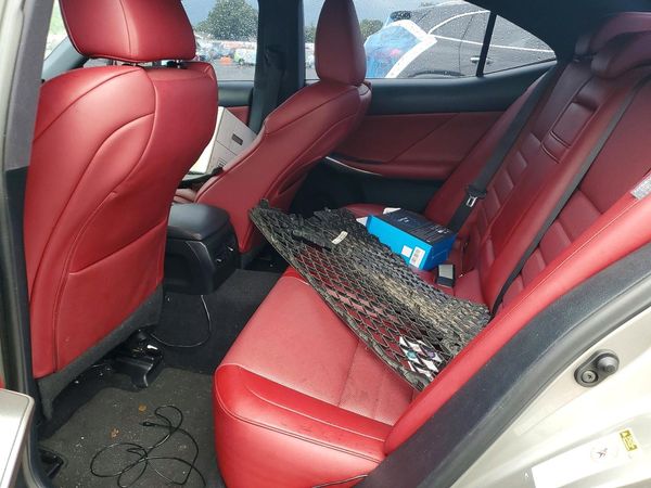 2016 LEXUS IS 300