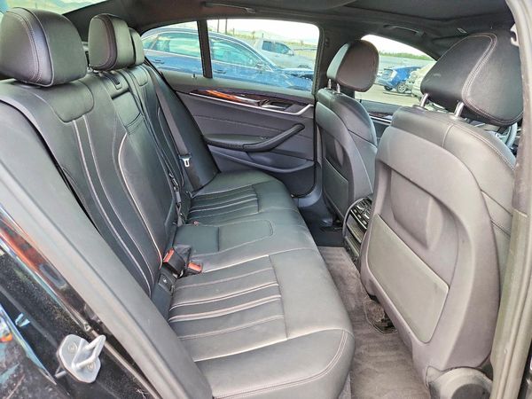 2018 BMW 530XE xDrive