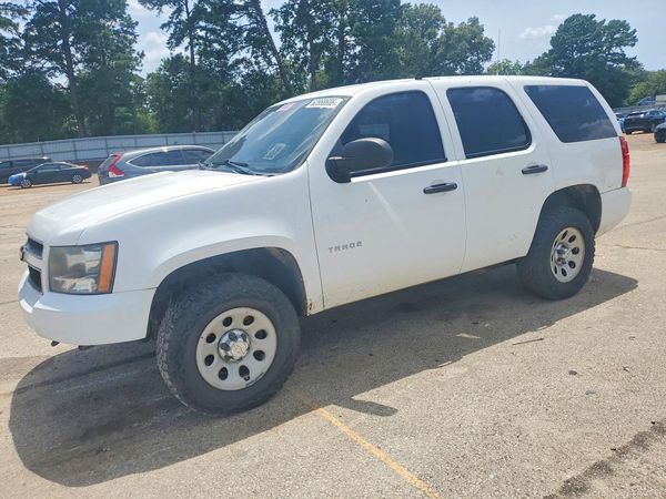 2014 CHEVROLET TAHOE FL — Front 3/4
