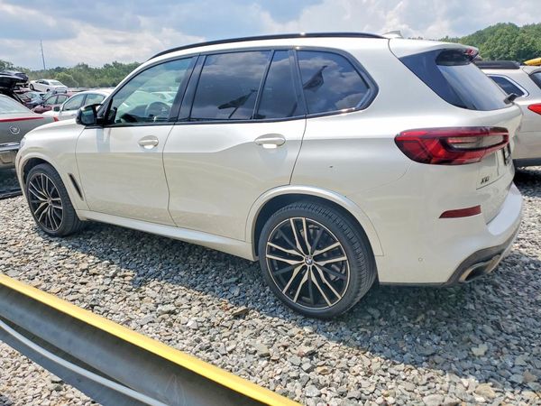 2020 BMW X5 M50i