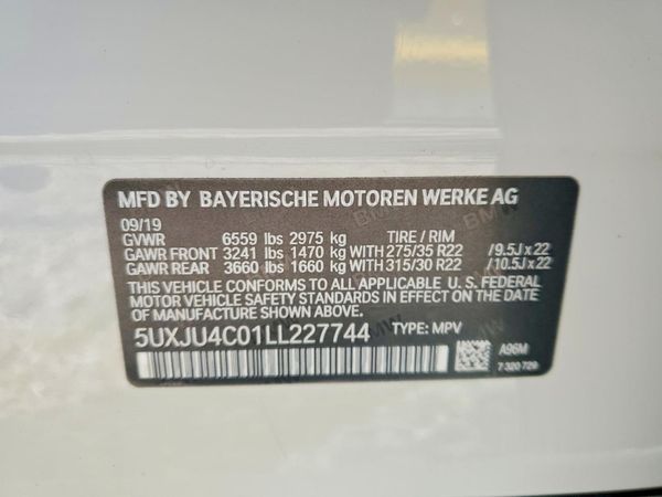 2020 BMW X5 M50i