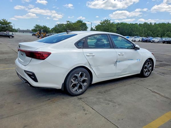 2021 KIA FORTE FE, LXS