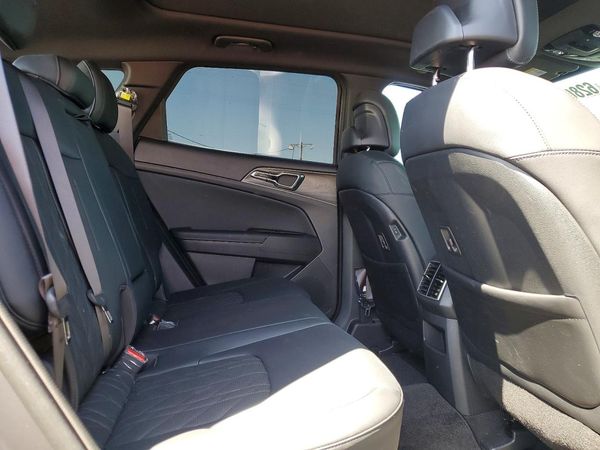 2025 KIA SPORTAGE