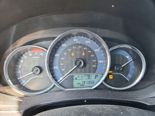 2014 TOYOTA COROLLA