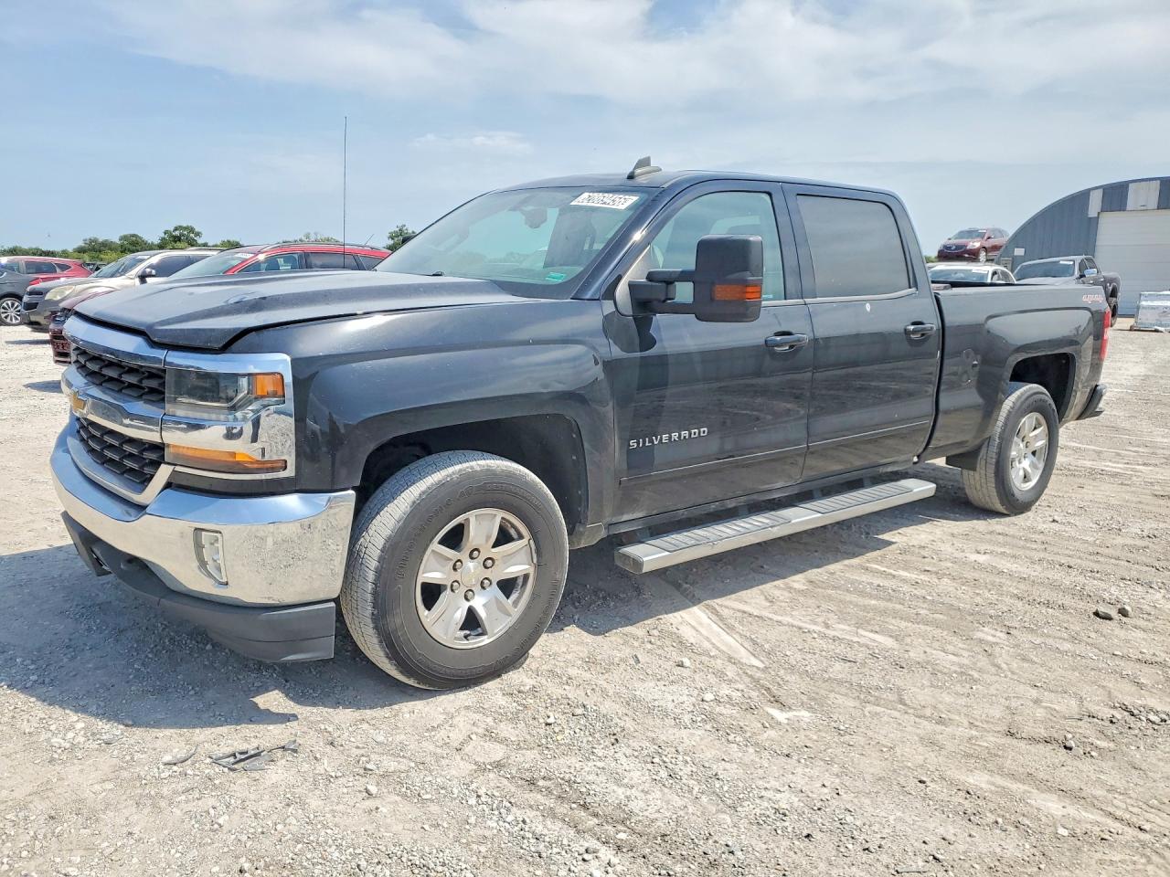 2017 CHEVROLET SILVERADO LT