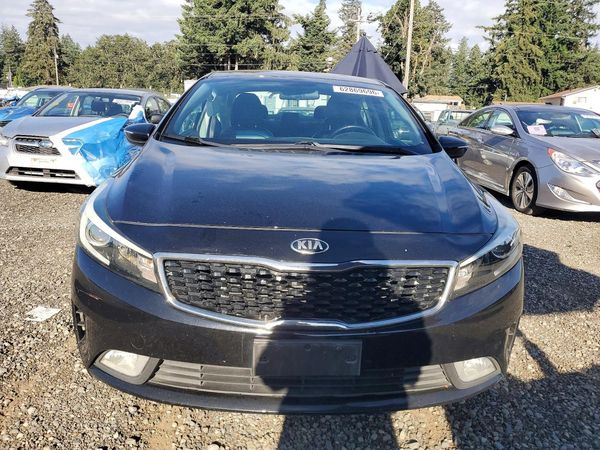 2017 KIA FORTE EX