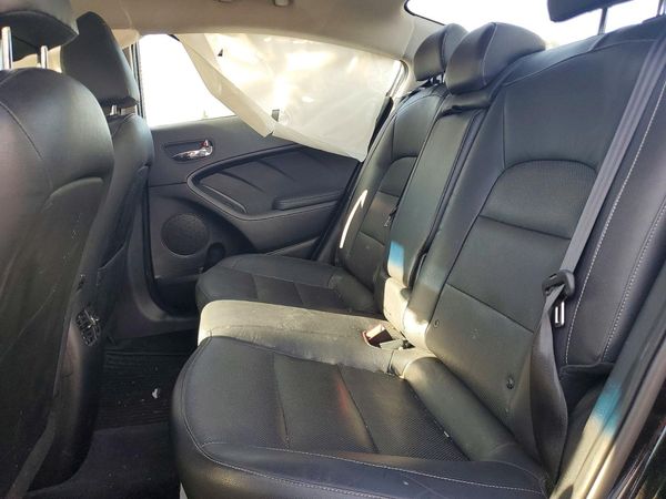 2017 KIA FORTE EX