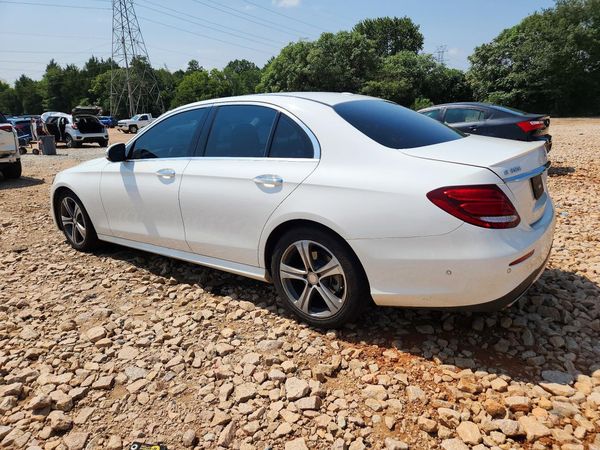 2017 MERCEDES-BENZ E E300-4M