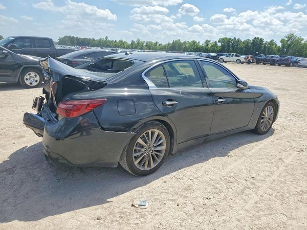 2018 INFINITI Q50