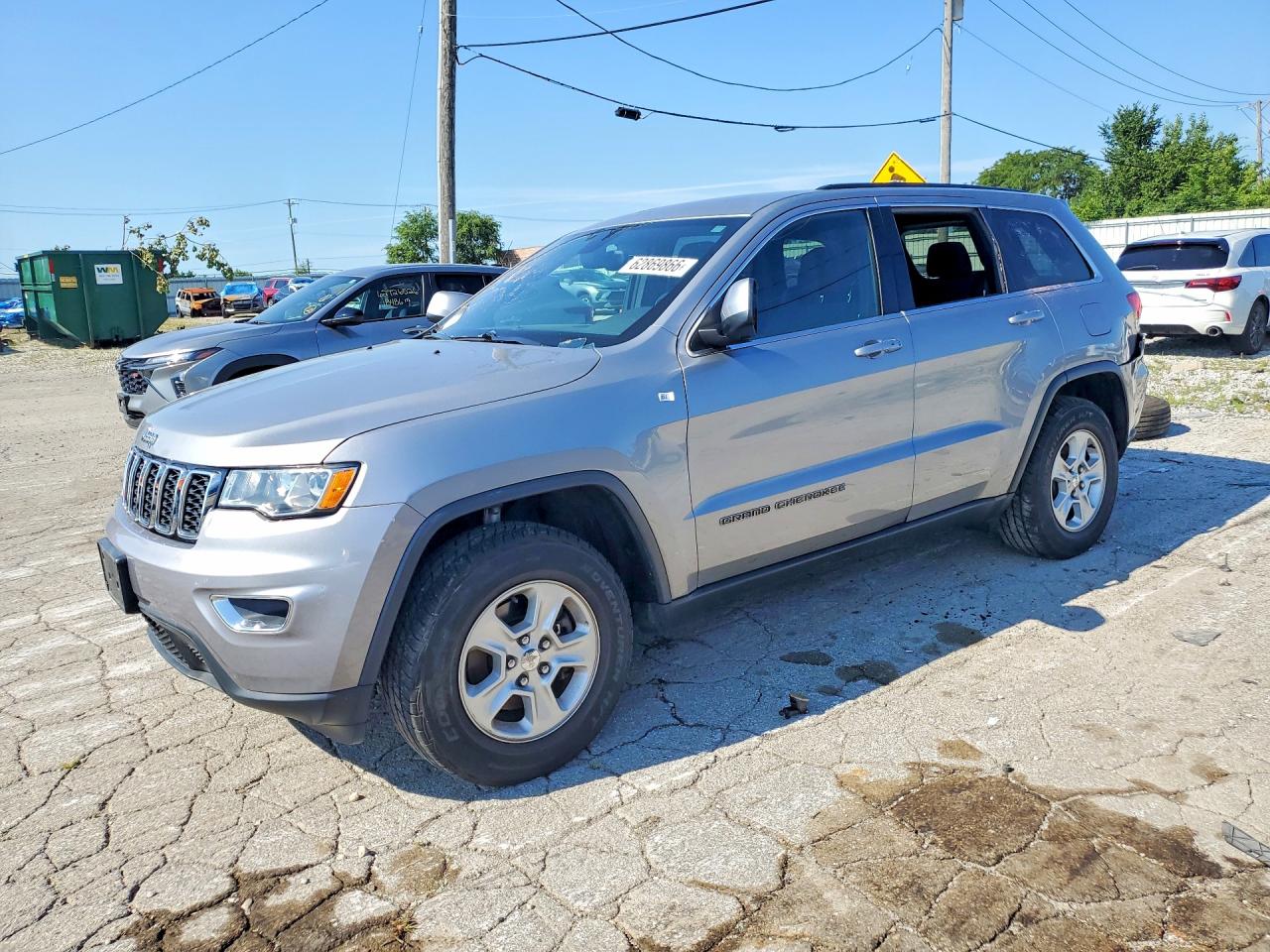 2017 JEEP GRAND CHEROKEE LAREDO 4X4