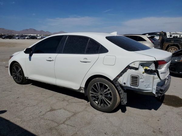 2022 TOYOTA COROLLA