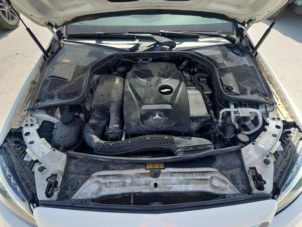 2016 MERCEDES-BENZ C C300