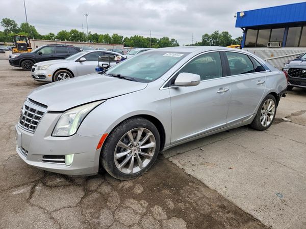 2014 CADILLAC XTS Luxury