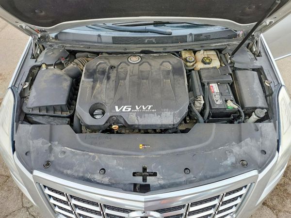 2014 CADILLAC XTS Luxury