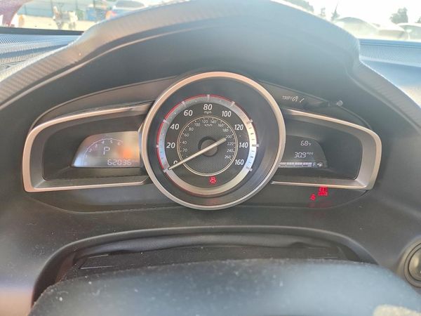 2014 MAZDA 3 Touring/GS