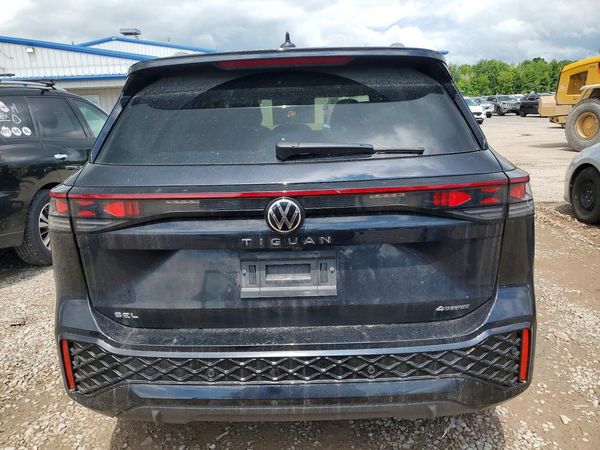 2025 VOLKSWAGEN TIGUAN 4Motion SEL R-Line Black