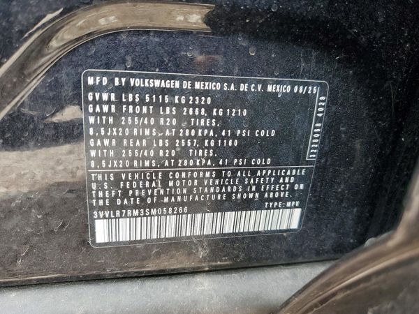 2025 VOLKSWAGEN TIGUAN 4Motion SEL R-Line Black