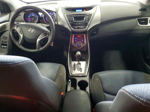 2013 HYUNDAI ELANTRA