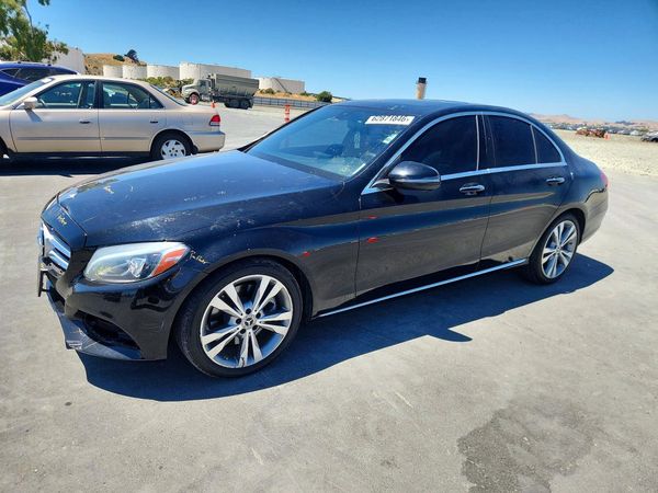 2018 MERCEDES-BENZ C C300