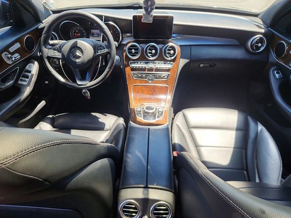 2018 MERCEDES-BENZ C C300