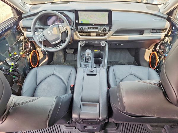 2018 TOYOTA GRAND HIGHLANDER