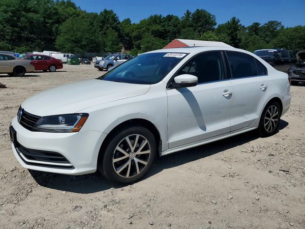 2017 VOLKSWAGEN JETTA SE