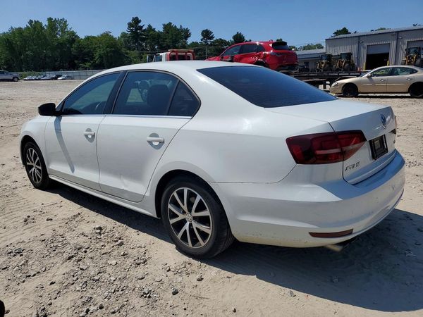 2017 VOLKSWAGEN JETTA SE