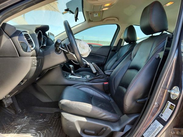 2014 MAZDA 3 Touring/GS